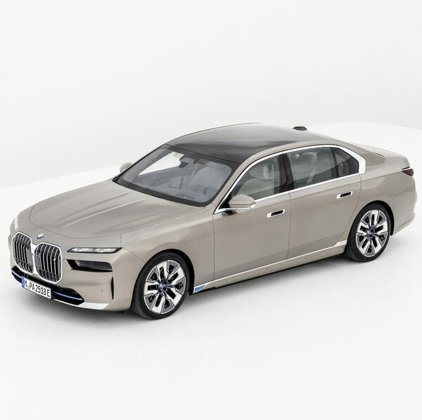 Les nouvelles BMW i7 et BMW Série 7 : un luxe silencieux